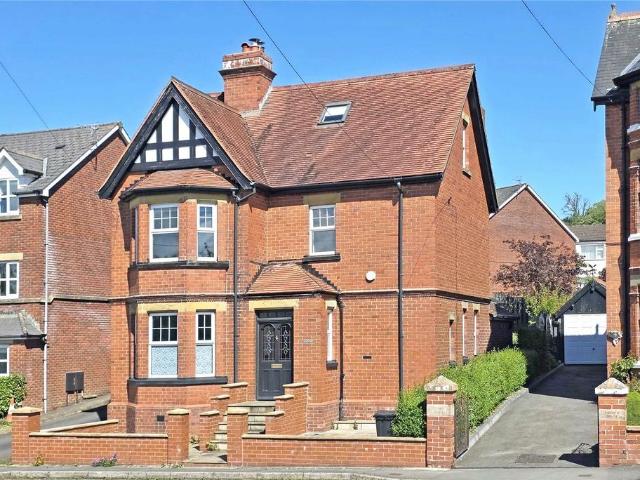 House for sale in Llandrindod Wells