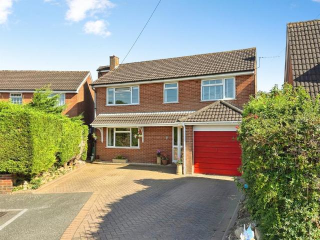 House for sale in Yeovil, Somerset