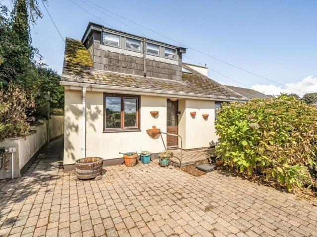House for sale in Strode, Devon