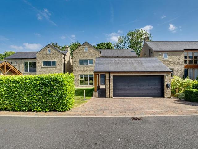 House for sale in Drighlington
