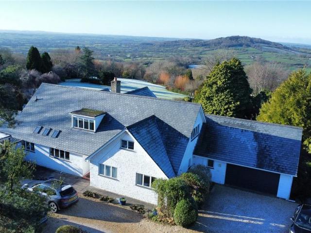 House for sale in Shaftesbury, East Dorset