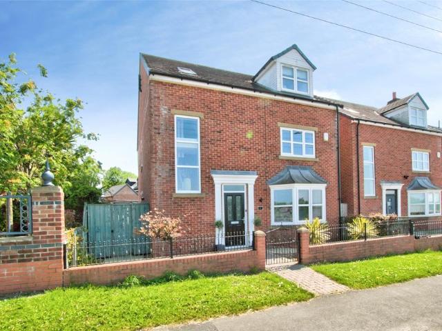 House for sale in Grange Hill, South Church