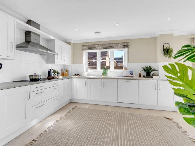 House for sale in Moreton Hall, Chedburgh