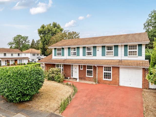 House for sale in Blackhills, Surrey