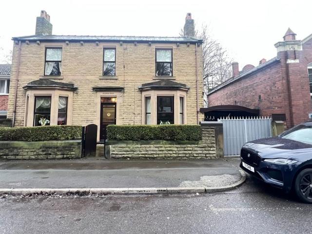 House for sale in Cudworth, South Yorkshire