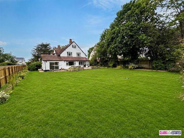 House for sale in Exton, Budlake