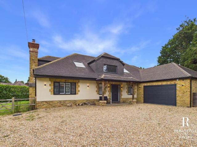 House for sale in Red Hill, Surrey