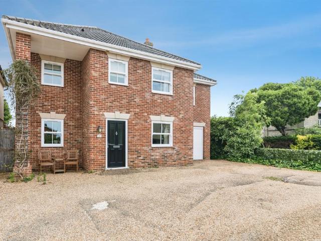 House for sale in Eastbridge, Suffolk