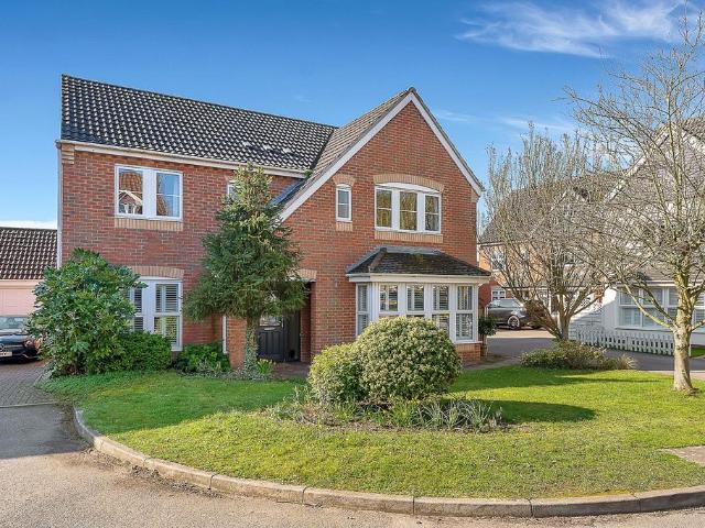 House for sale in Elmfield, Leicestershire