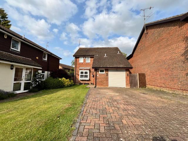 House for sale in Bramingham Park, Luton