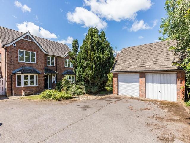 House for sale in Dromore, Oxfordshire