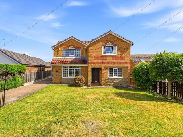 House for sale in Hemsworth, West Yorkshire