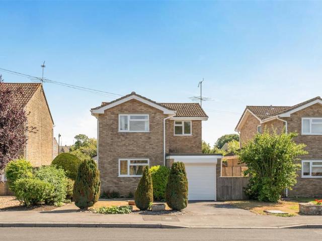 House for sale in Chippenham, Wiltshire