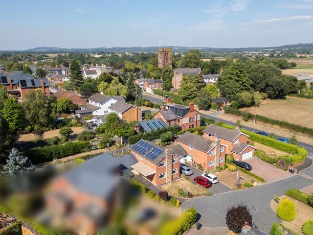 House for sale in Tarvin, Cheshire