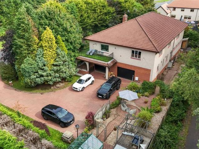 House for sale in Kilsyth, Scotland