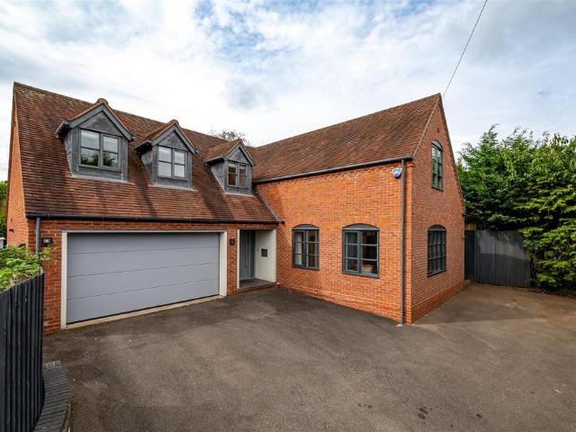 House for sale in Tettenhall, West Midlands