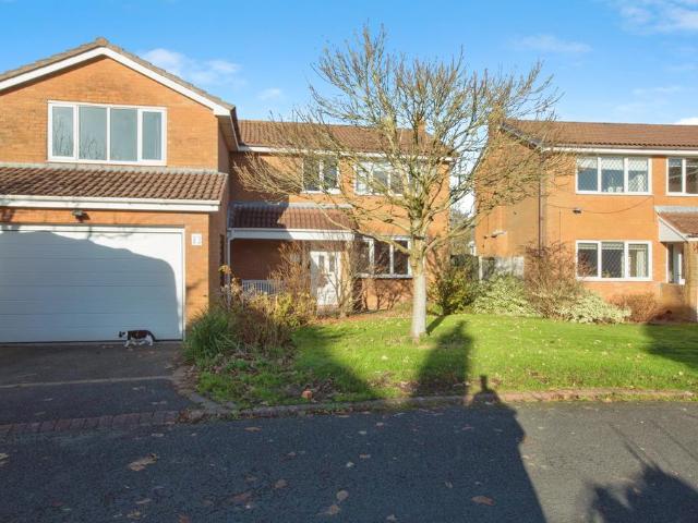 House for sale in Higher Bartle, Lancashire