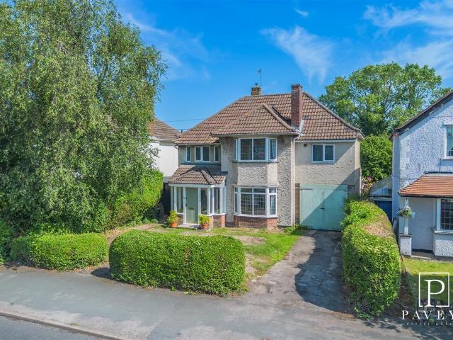House for sale in Frinton and Walton, Dale Hill
