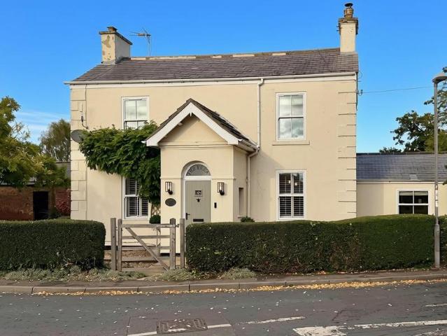 House for sale in Laxton