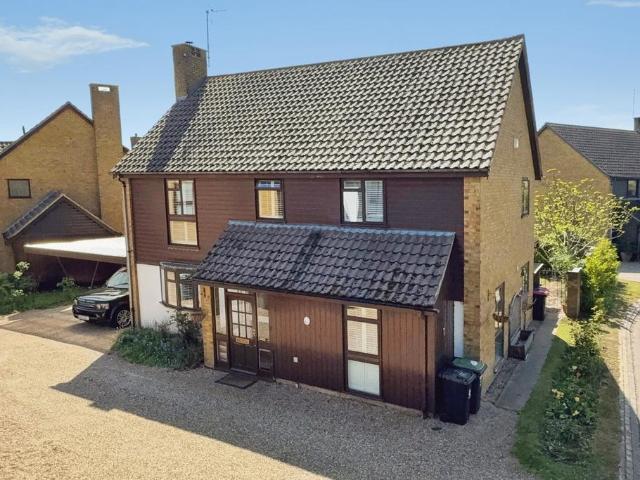 House for sale in North Shoebury, Alton Barnes