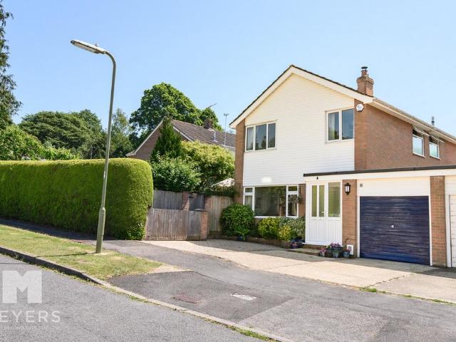 House for sale in Poulner, Ashurst Bridge