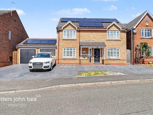 House for sale in Meadowbank, Winsford