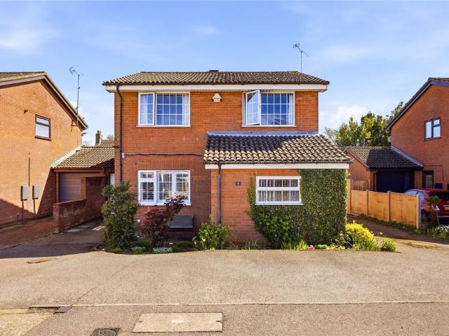 House for sale in Toddington, Bedfordshire