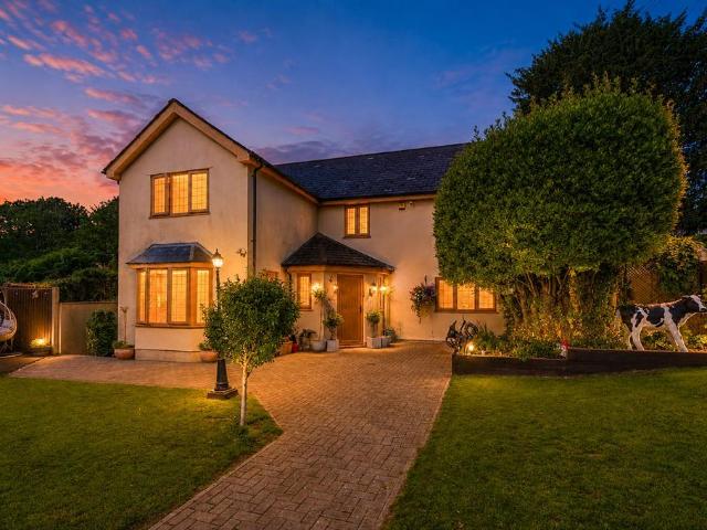 House for sale in Caerleon, Wales