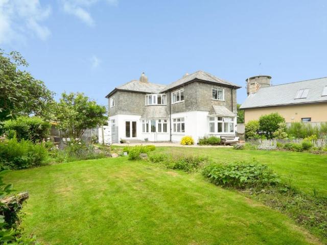 House for sale in Goldsithney, Cornwall