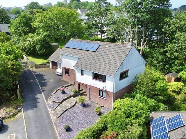 House for sale in Newham, Penweathers