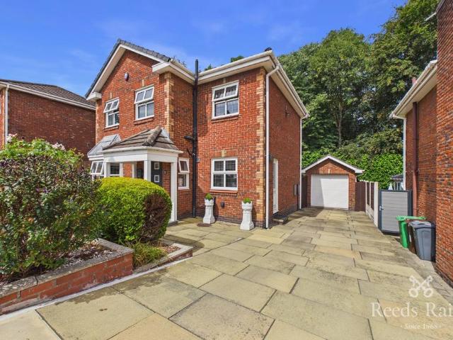 House for sale in Georgia, Greater Manchester