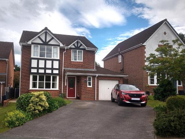 House for sale in The Fairways, Winsford