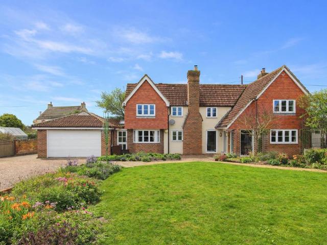 House for sale in Pamington, Gloucestershire