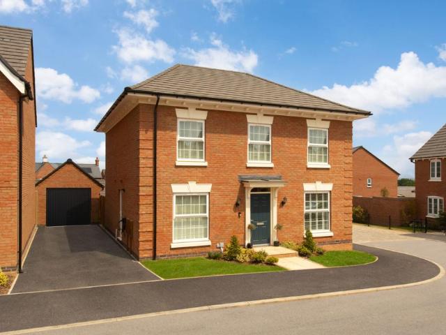House for sale in Hugglescote, Leicestershire