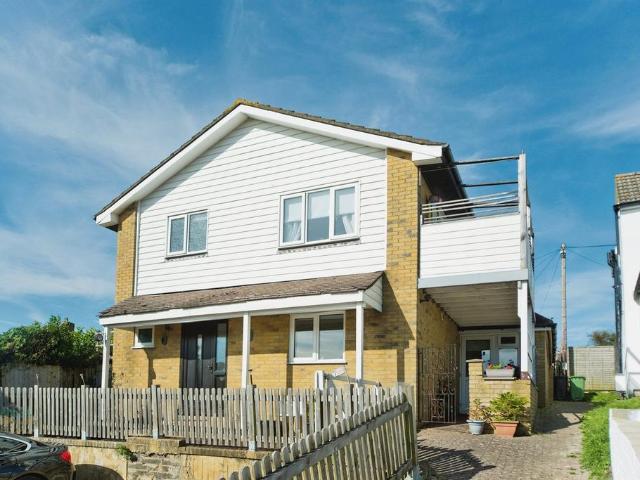 House for sale in Ore, Guestling Green