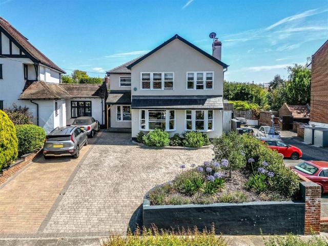 House for sale in Alton Barnes, Essex