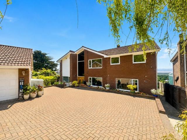 House for sale in Heswall, Wirral