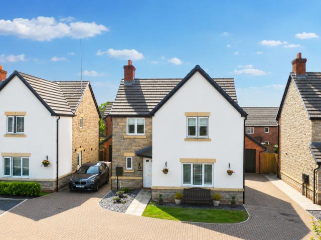 House for sale in Penllergaer, Wales