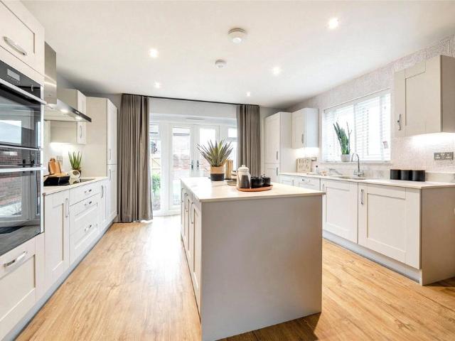 House for sale in Gloucester, Gloucestershire