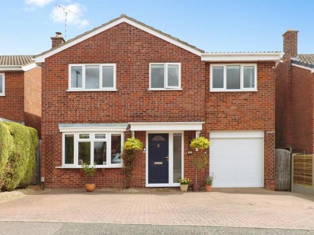 House for sale in Rothwell