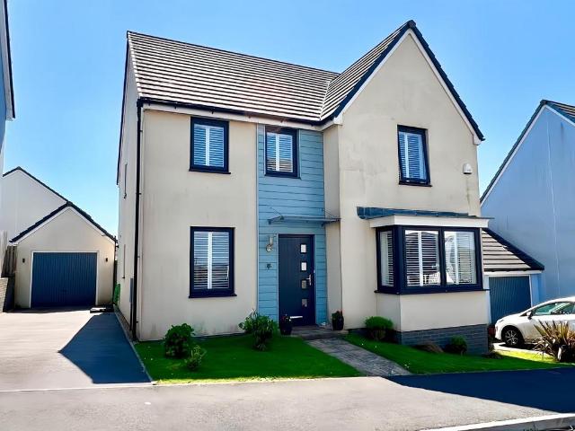 House for sale in Ogmore-by-sea, Wales