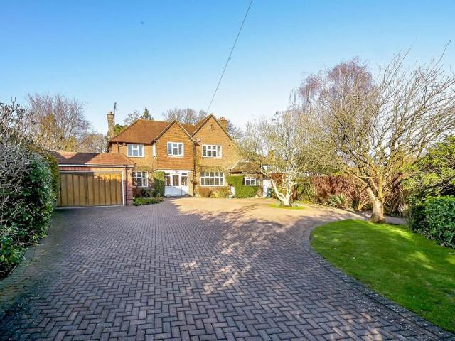 House for sale in Batchworth