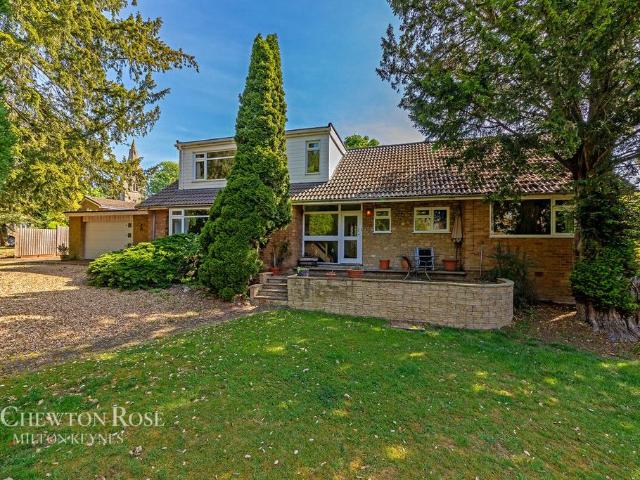 House for sale in Bedford