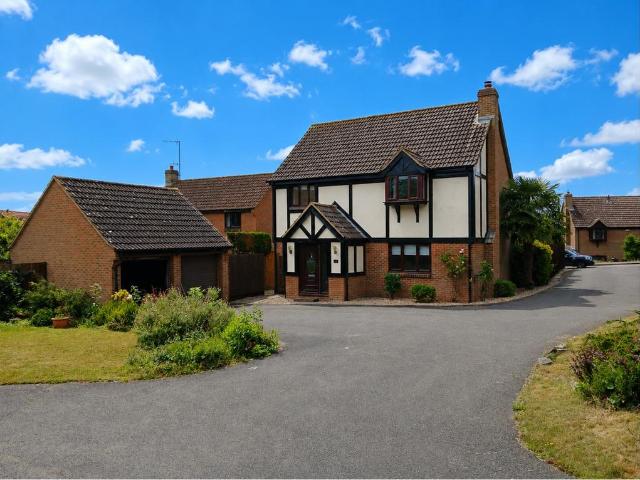 House for sale in Irthlingborough