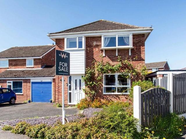House for sale in Loundsley Green