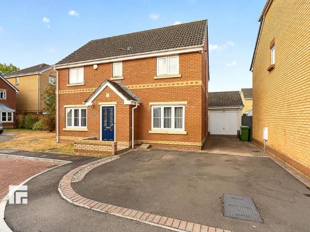House for sale in Wyncliffe Gardens, Falcon Lodge