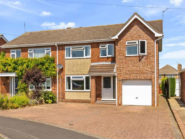 House for sale in Barton-upon-humber, North Lincolnshire