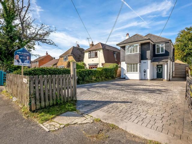 House for sale in Fawkham Green, Sevenoaks