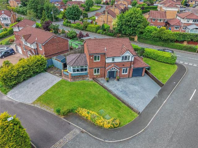 House for sale in Burnedge, Greater Manchester