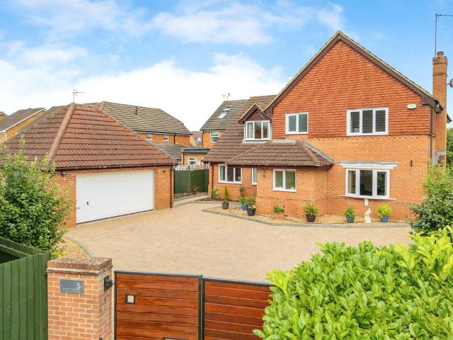 House for sale in Thrapston